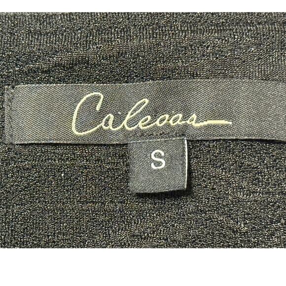 Caleesa Mixed Print & Texture Button Up Tunic, Size S - Picture 5 of 6